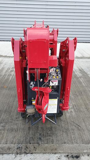 Used Sold - 08/20 - 2006 UNIC URW-094 CER Mini Spider Crane