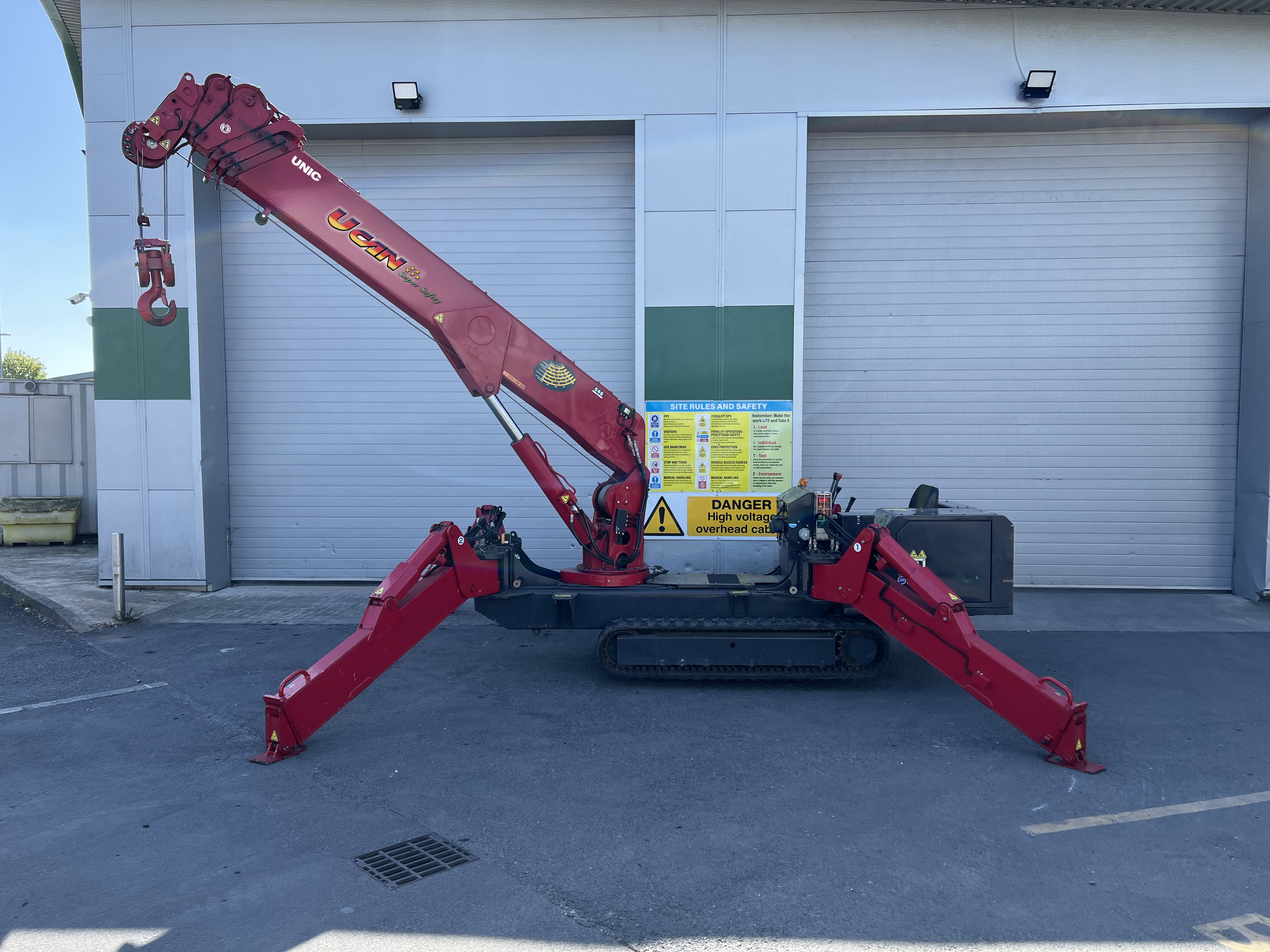 Used UNIC URW-546 CDER