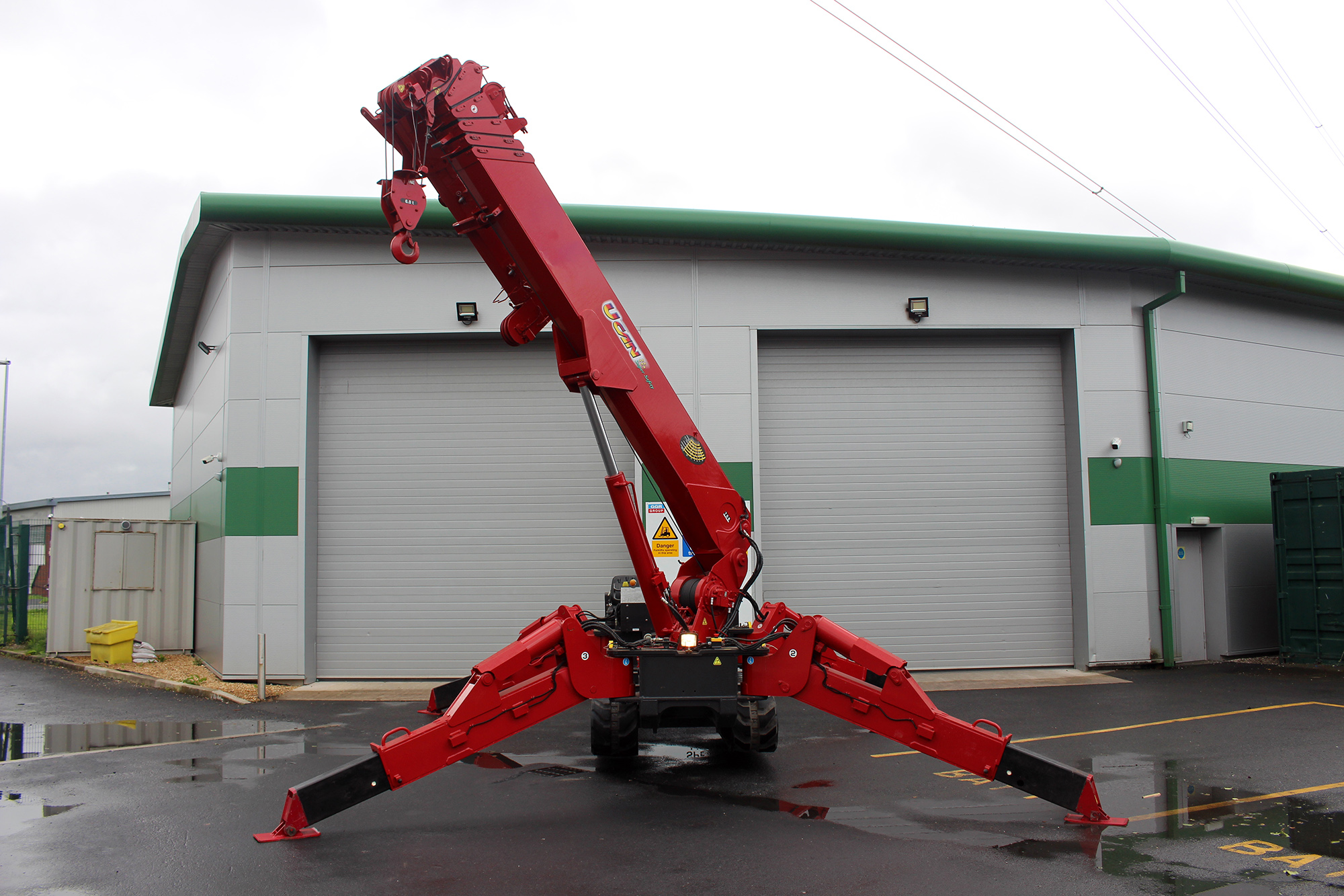 Used Used UNIC URW-706 CDMER Mini Spider Crane SOLD