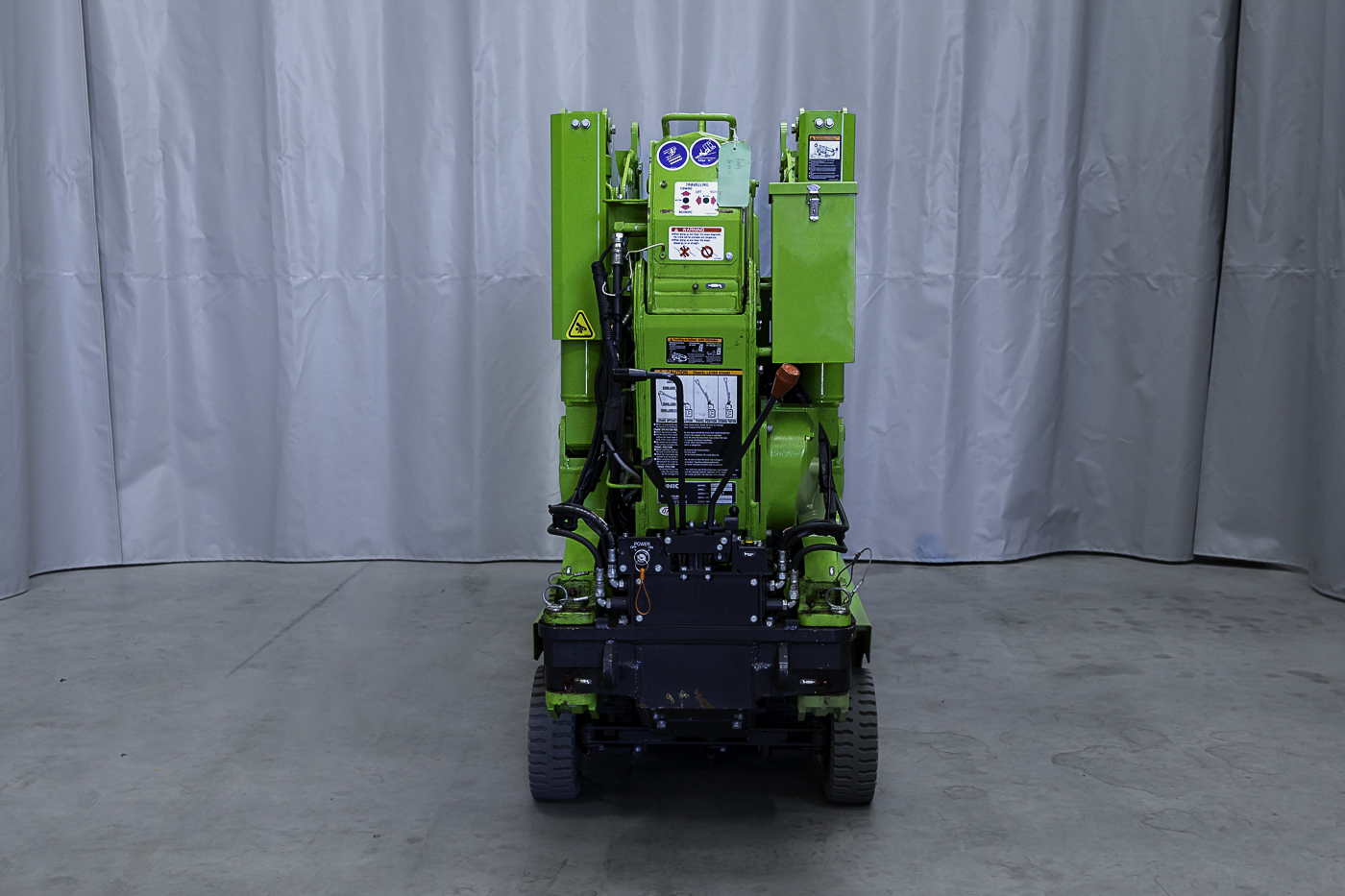 Used 2021 UNIC URW-095-WBE