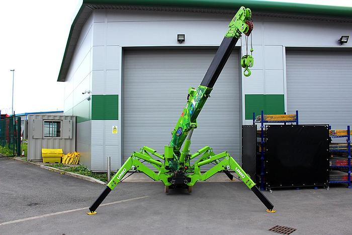 Used Sold - 05/21 - 2013 UNIC URW-095-WBE Mini Spider Crane