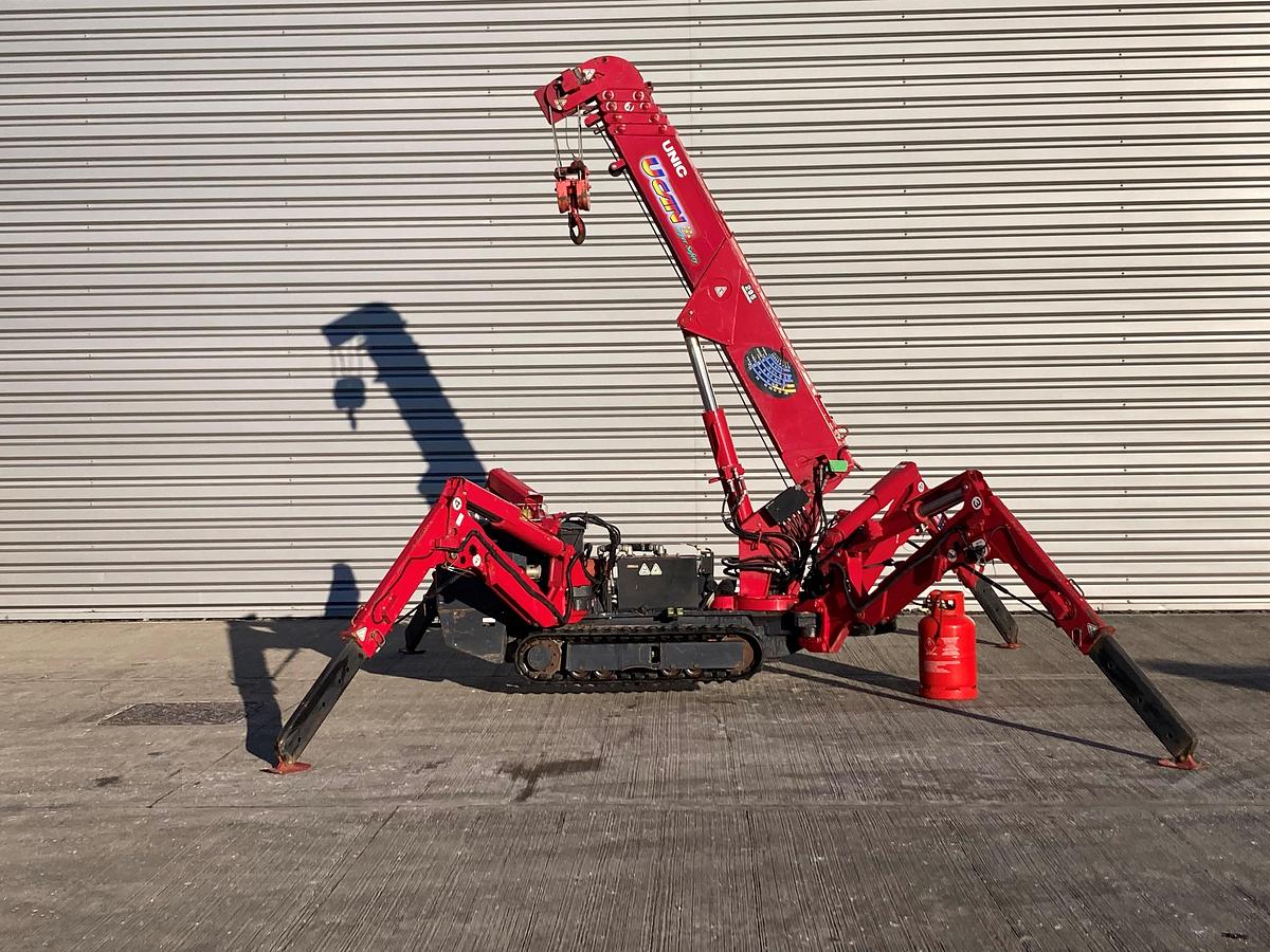 Used 2017 UNIC URW-295 CER