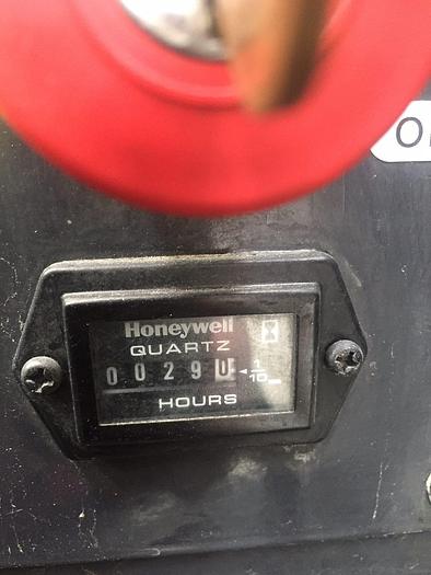 Used Sold – 10/18 – 2015 UNIC URW-1006 CDMER Mini Spider Crane