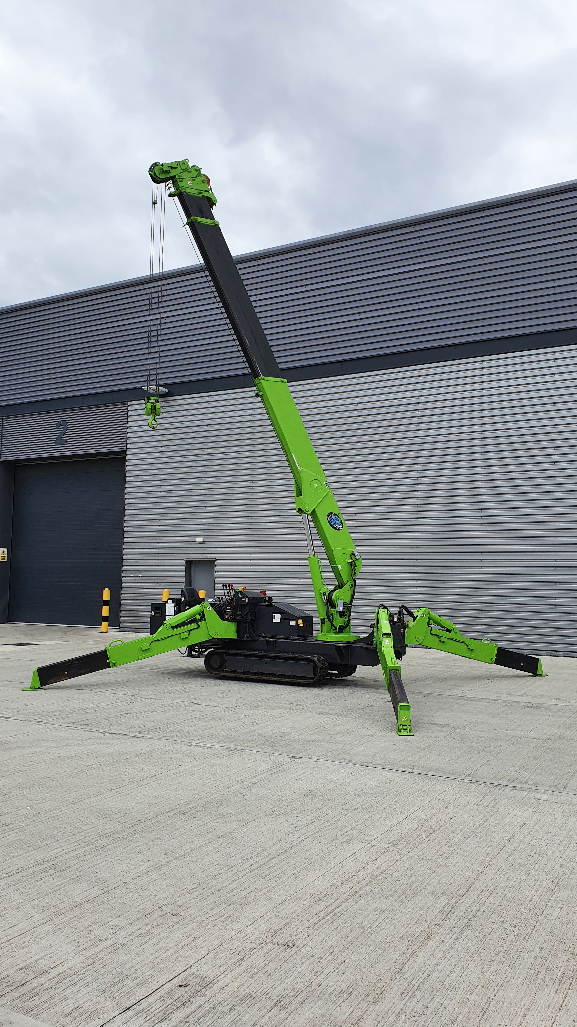 Used Sold - 03/24 - 2007 UNIC URW-506 CDER Mini Spider Crane