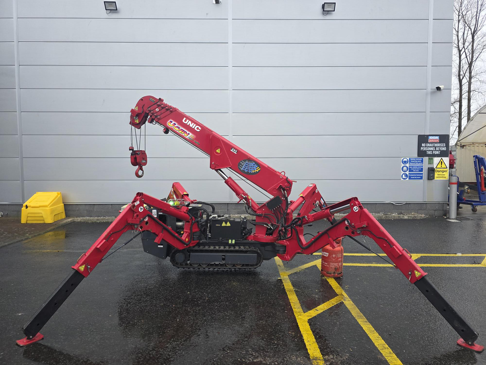 Used Sold - 01/26 - UNIC URW-295 CDER