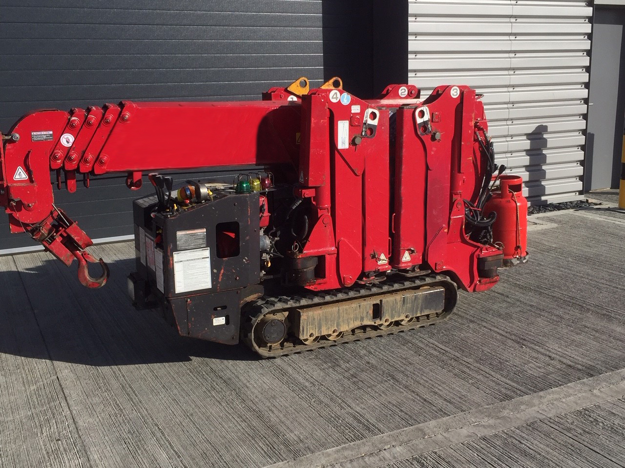 Used Sold – 02/19 – 2009 UNIC URW-095 CER Mini Spider Crane