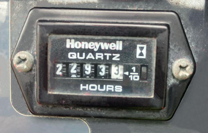 Used Sold - 11/22 - 2014 UNIC URW-295 CER Mini Spider Crane