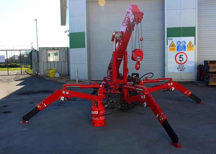 Used Sold - 01/21 - 2017 UNIC URW-245 CER Mini Spider Crane
