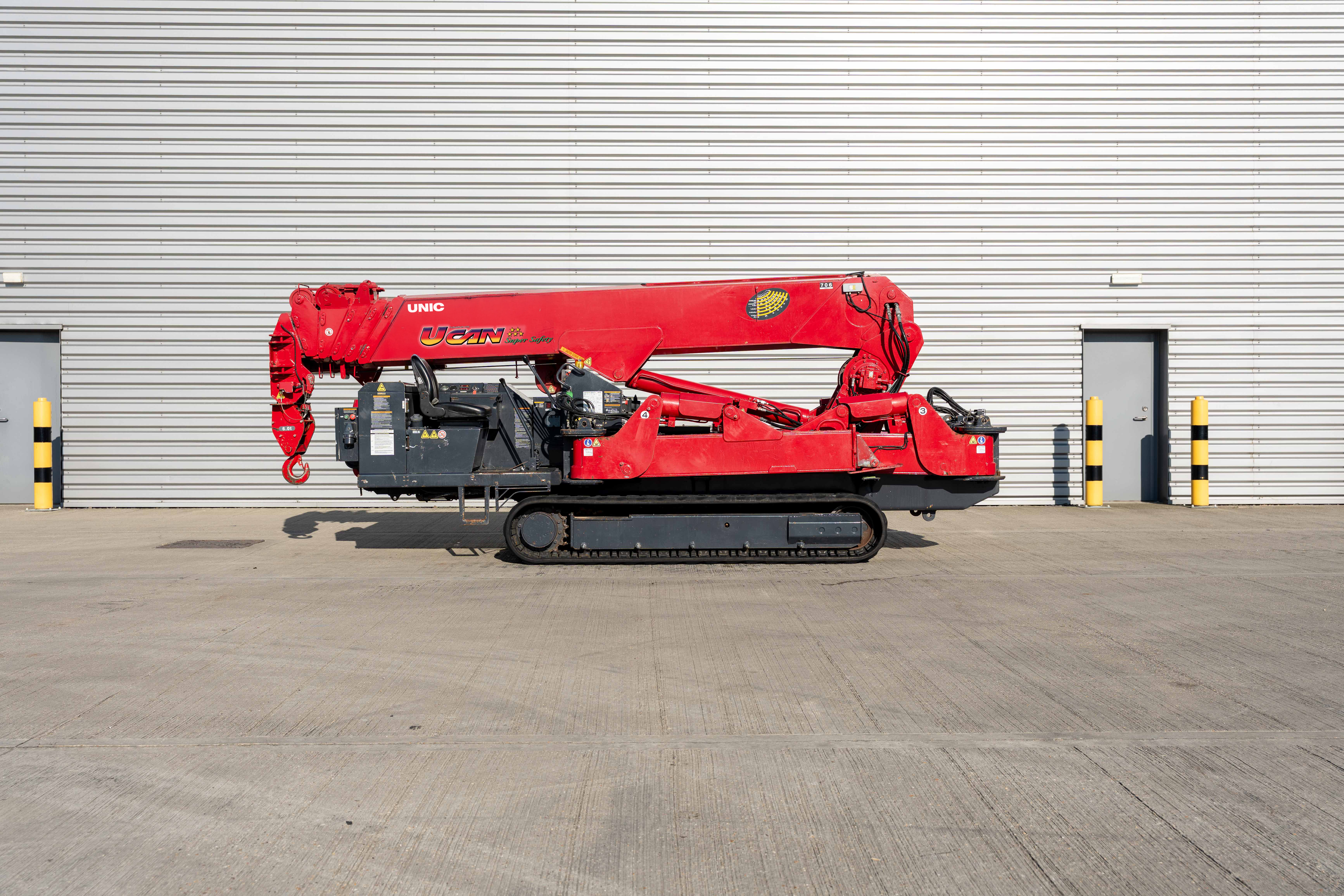 Used 2016 UNIC URW-706 CDMER Mini Spider Crane