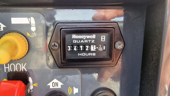 Used Sold - 11/22 - 2014 UNIC URW-295 CMER Mini Spider Crane