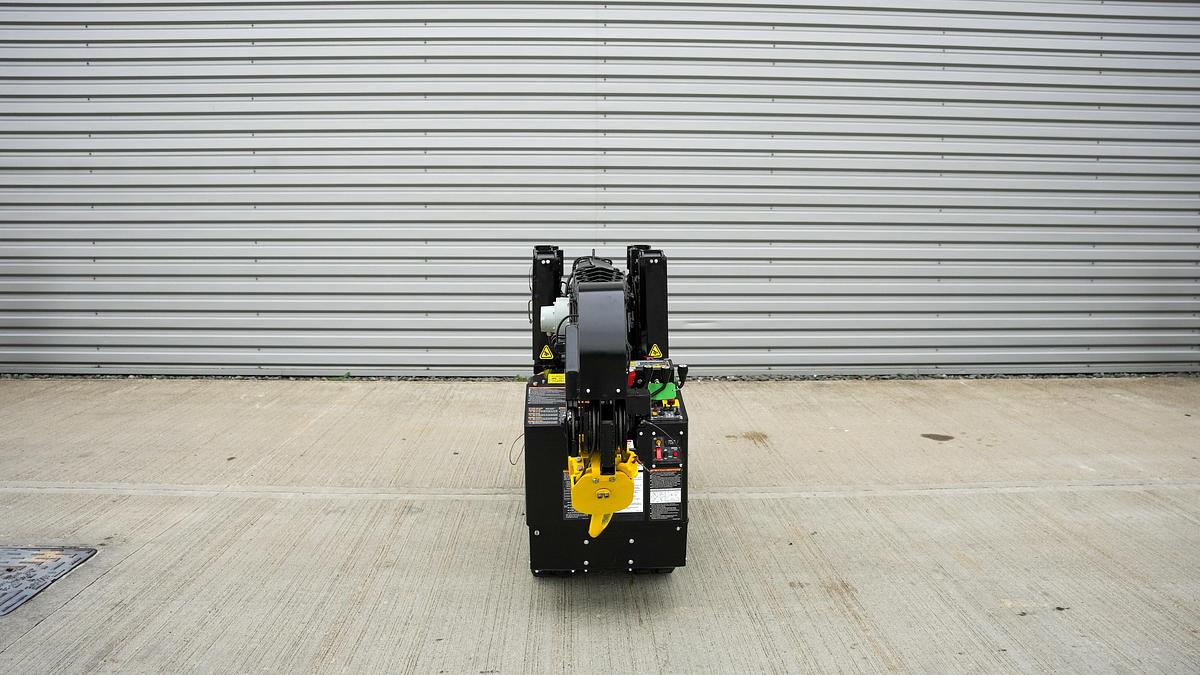 Used UNIC URW-295 CER