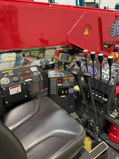 Used Sold - 01/23 - 2022 UNIC URW-376 CDER Mini Spider Crane