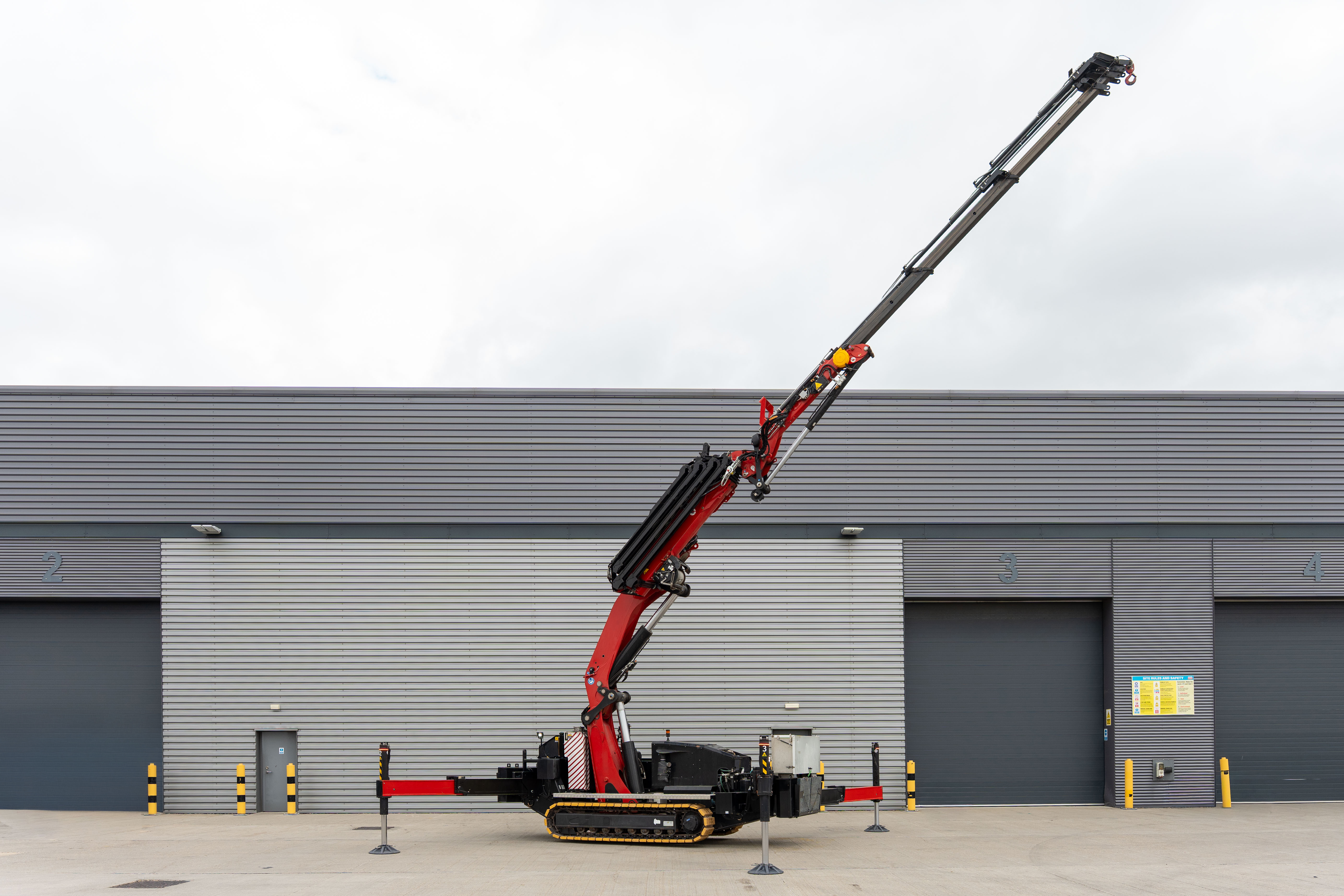 Used TMC 525 Articulated Crawler Crane
