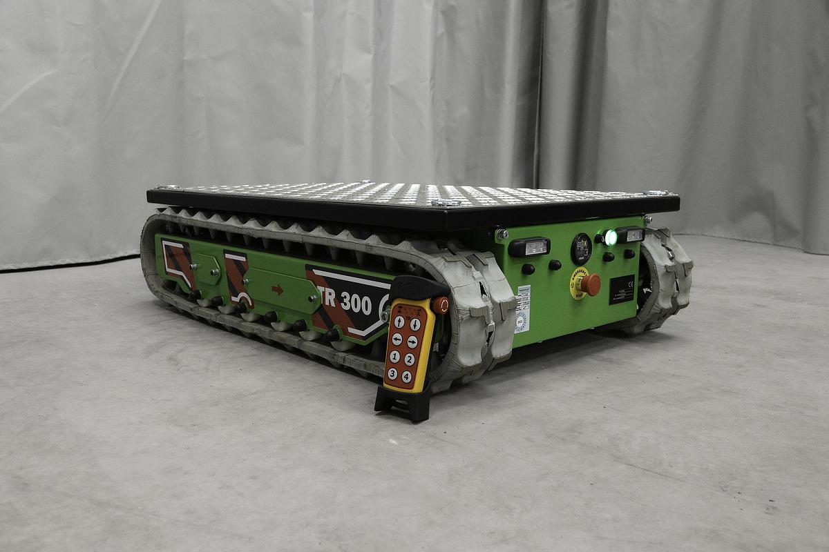 Used TC 0.3 Tracked Carriers