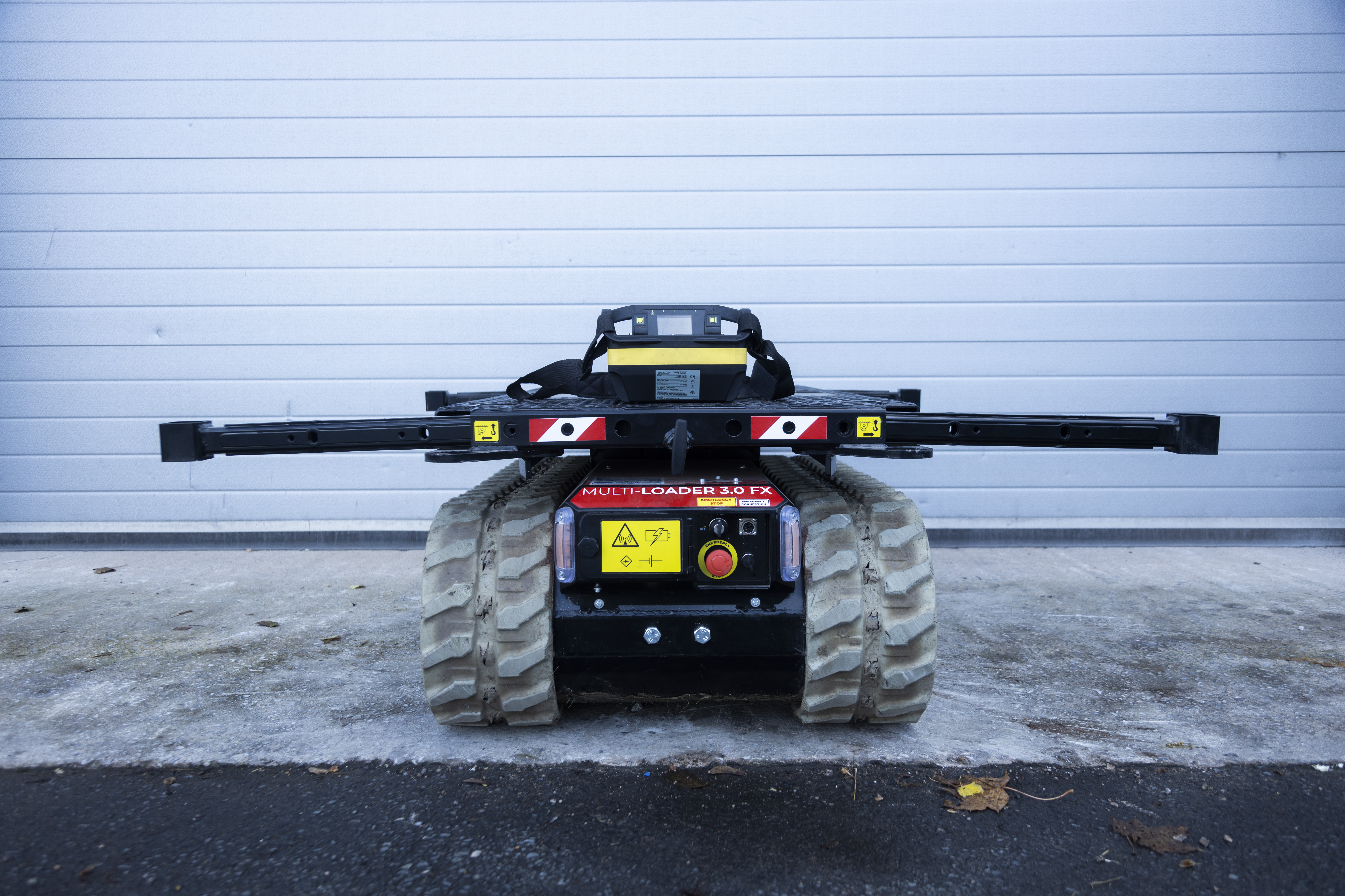 Used AlmaCrawler ML 3.0 FX Tracked Carrier