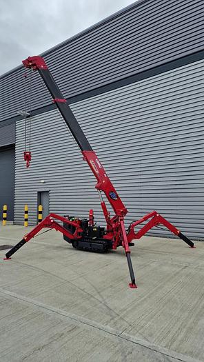 Used 2009 UNIC URW-295 CER