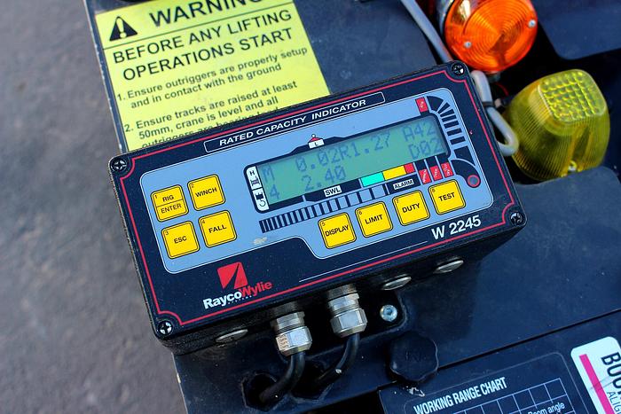 Used Sold - 01/21 - 2017 UNIC URW-245 CER Mini Spider Crane