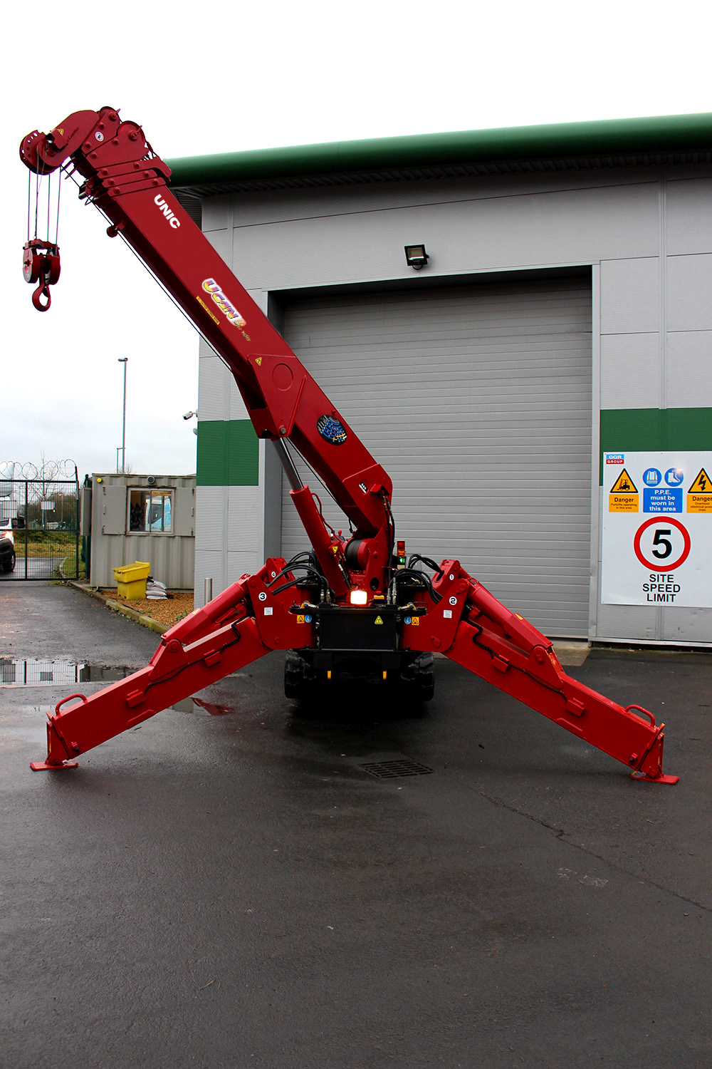 Used Sold - 09/20 - 2008 UNIC URW-506 CDMER Mini Spider Crane