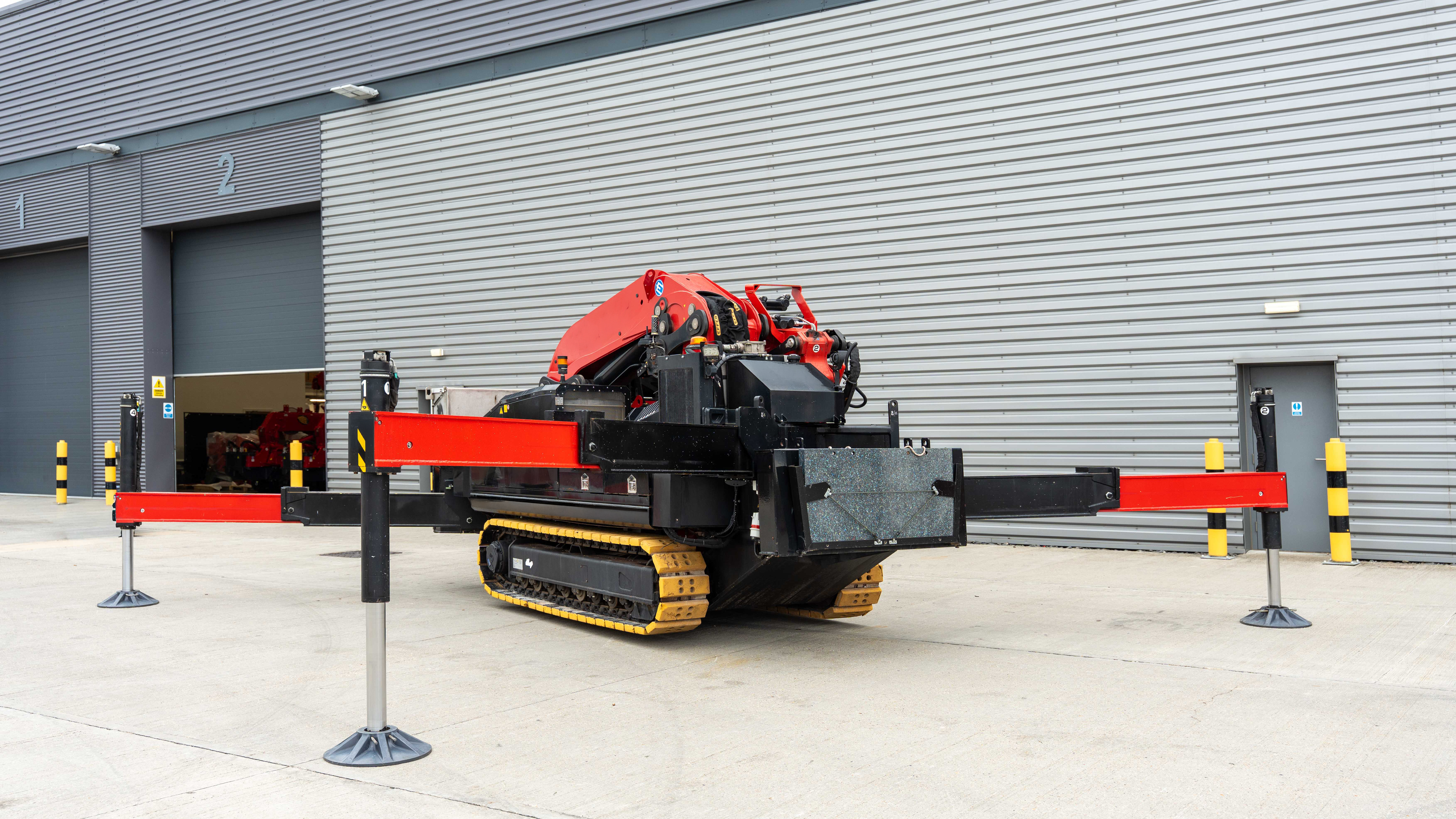 Used TMC 525 Articulated Crawler Crane
