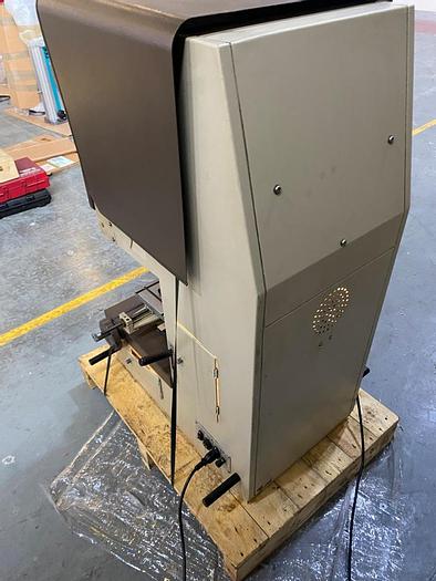 Used Mitutoyo  PJ-300 Profile Projector