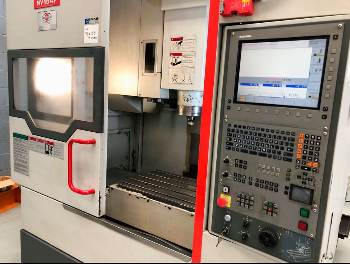 Used Quaser MV-154P  - Vertical Machining centre - 2007