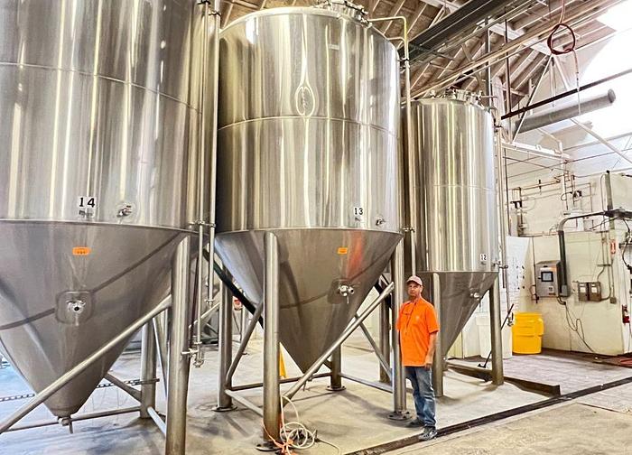 Used Tank, 3,100 Gallon, S/st, Jkt, 100 BBL Fermenting Tank, JVNW #C744694