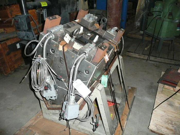 Used 22" CLOEREN MANUAL FLEX 3 LAYER SHEET DIE