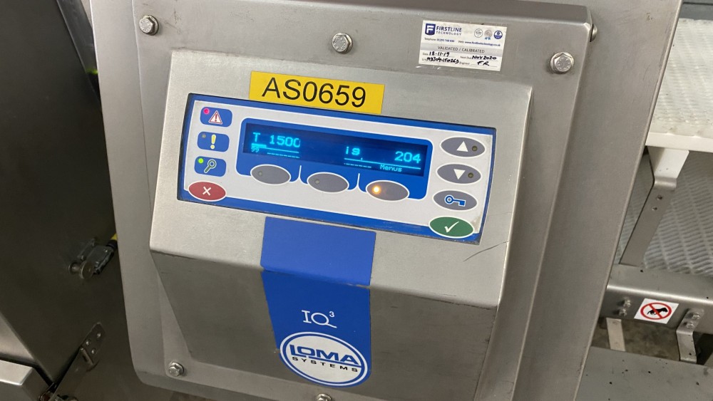 Used Loma IQ3 metaldetector