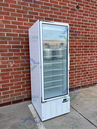 Used MB Master Bilt BMG-23P Glass Door Commercial Refrigerator 20.8 Cu, Ft