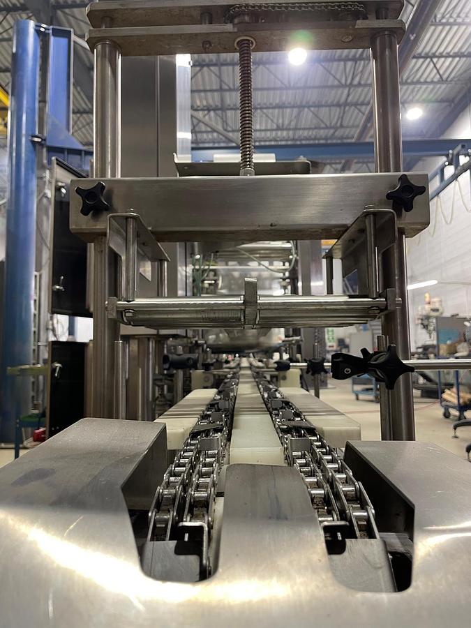 Used Control GMC FDS2500 - Ligne de remplissage de gobelets et barquettes