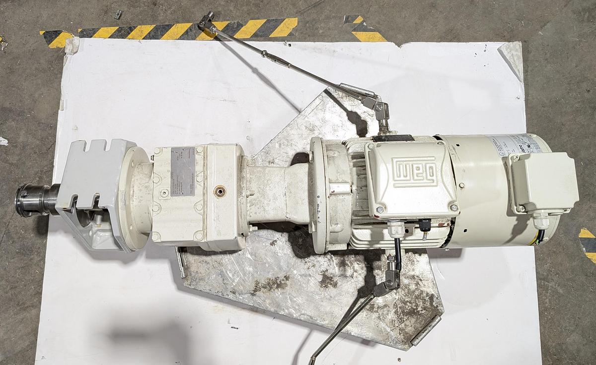 Used SEW-EURODRIVE RF67 AM184 Gearmotor – Helical Gear Unit + Wistro FLAI Bg112 Motor Cooling Fan – 230V, IP66