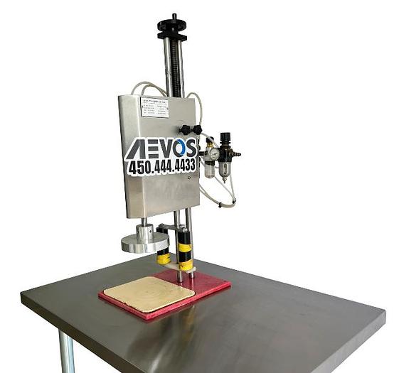 Used JDA PROGRESS - Semi-automatic capper