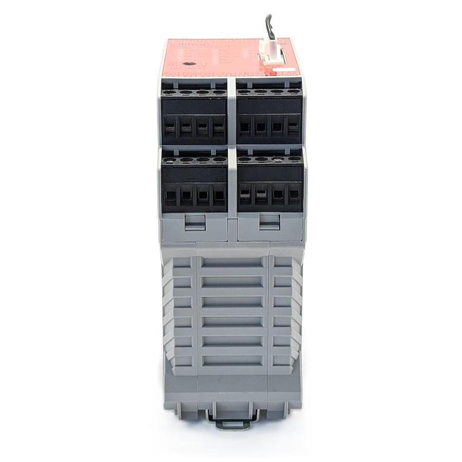 Used Omron G9SX-GS226-T15-RT