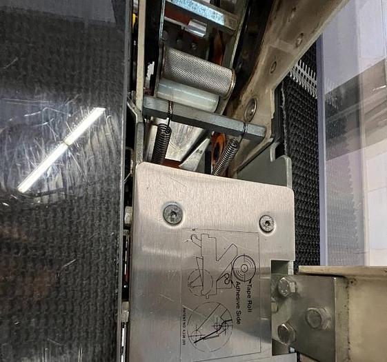 D'occasion 3M-Matic 28600 - Tapeuse/scelleuse à boîtes semi-automatique dessus & dessous