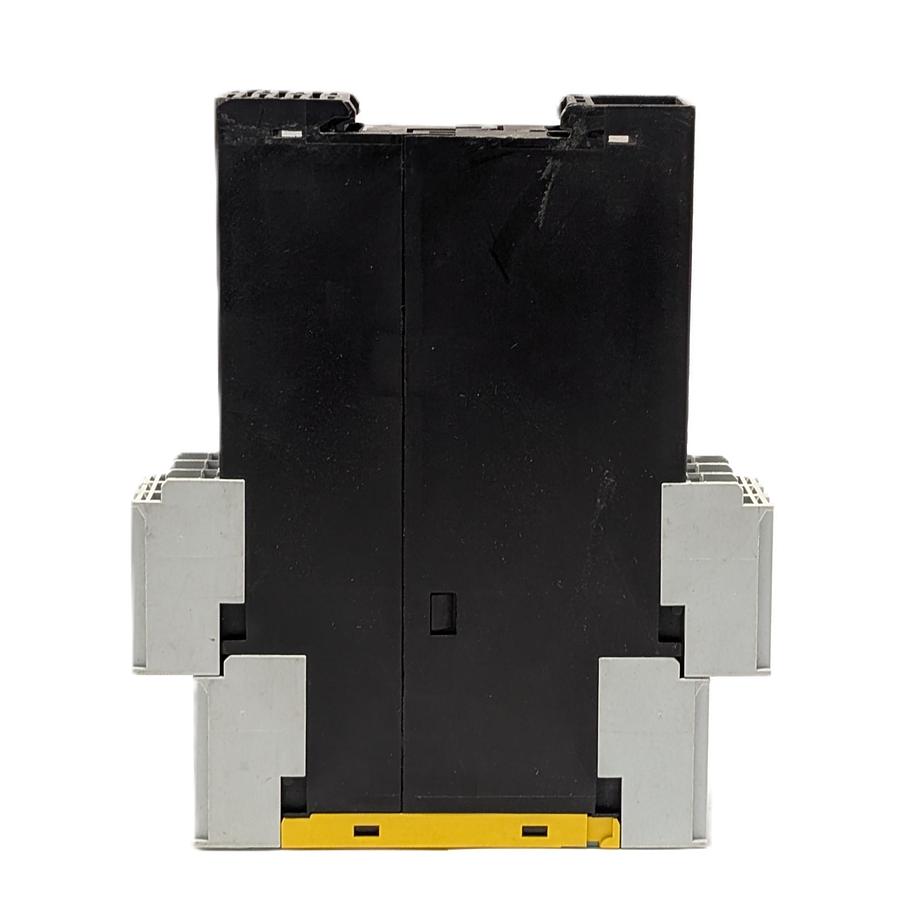 Used Siemens Sirius 3TK2821-CB30