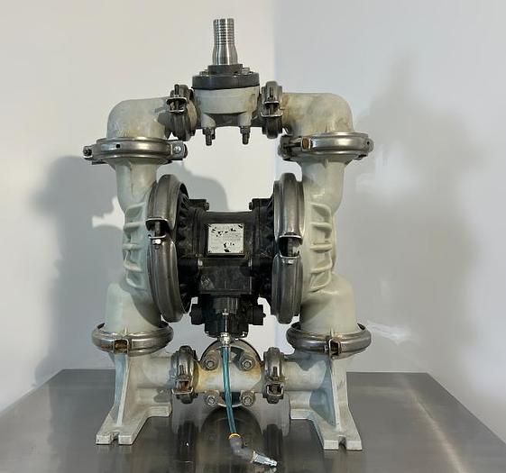 D'occasion SANDPIPER PB 1 1/2-A - Diaphragm pump