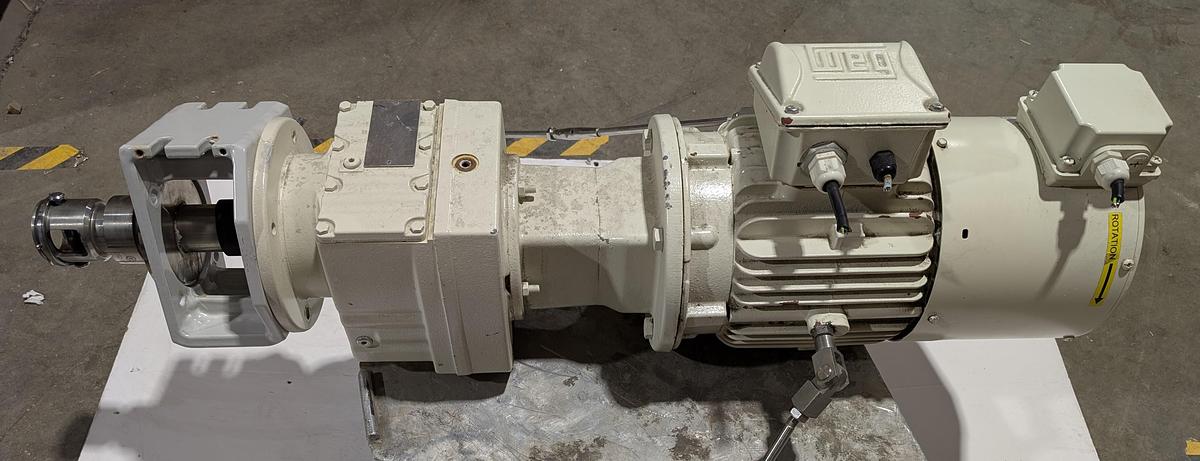 Used SEW-EURODRIVE RF67 AM184 Gearmotor – Helical Gear Unit + Wistro FLAI Bg112 Motor Cooling Fan – 230V, IP66