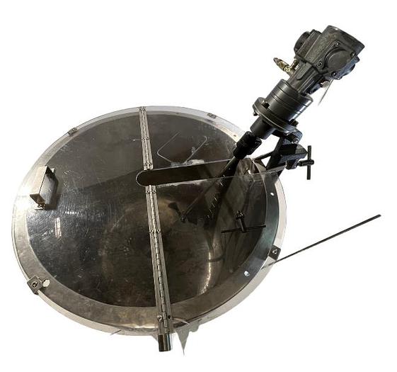 D'occasion Mobile jacketed 227 L (60 GAL) SS316 tank with air mixer