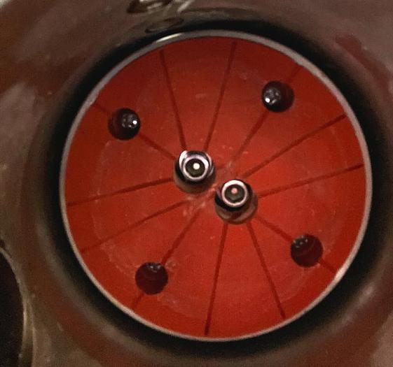 D'occasion BZX-65 - Bouchonneuse sous-vide semi-automatique