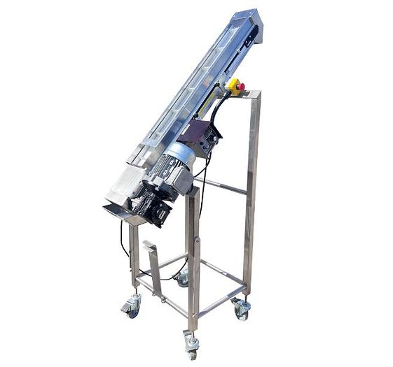 D'occasion DORNER 2200 SERIES - Convoyeur élévateur