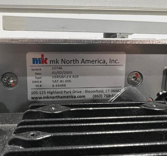 D'occasion mk North America, Inc. VERSAFLEX A08 - Convoyeur à chaîne table top flexible verticale 