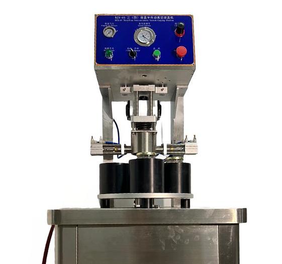 D'occasion BZX-65 - Bouchonneuse sous-vide semi-automatique