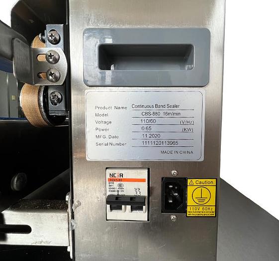 D'occasion CBS-880 - Scelleuse à bande en continu