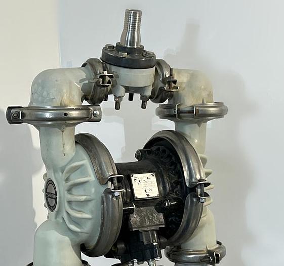 D'occasion SANDPIPER PB 1 1/2-A - Diaphragm pump