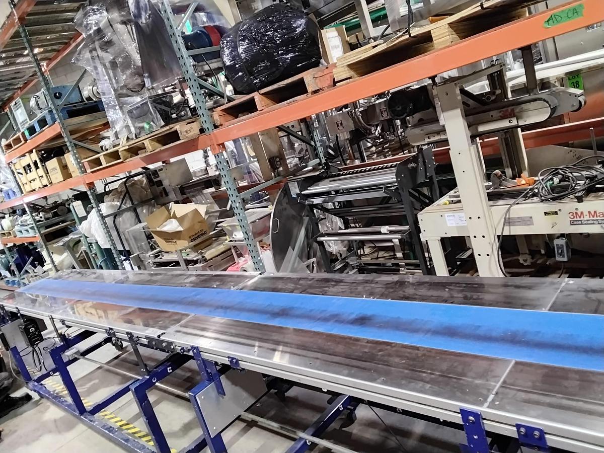 Used Convoyeur à bande 252'' x 10'' avec table de triage