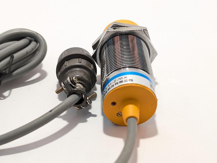 Used OMCH Uxcell 25mm Capacitance Proximity Sensor Switch Detector NPN NO DC 6-36V 300mA 3-wire LJC30A3-H-Z/BX