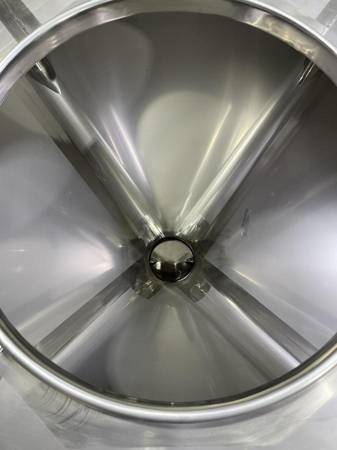 Used GEA G17CO-AC4-001 - Réservoir en acier inoxydable 140 L (37 GAL)