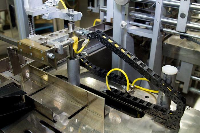 Used Romaco AS100 cartoner