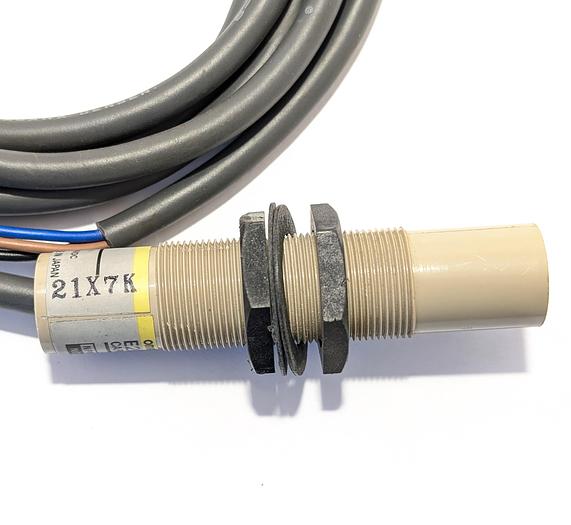 Used OMRON E2K-X8ME1