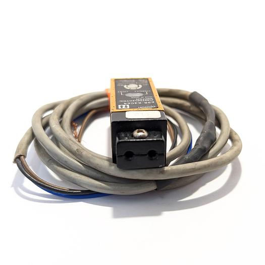 Used OMRON E3S-X3CE4